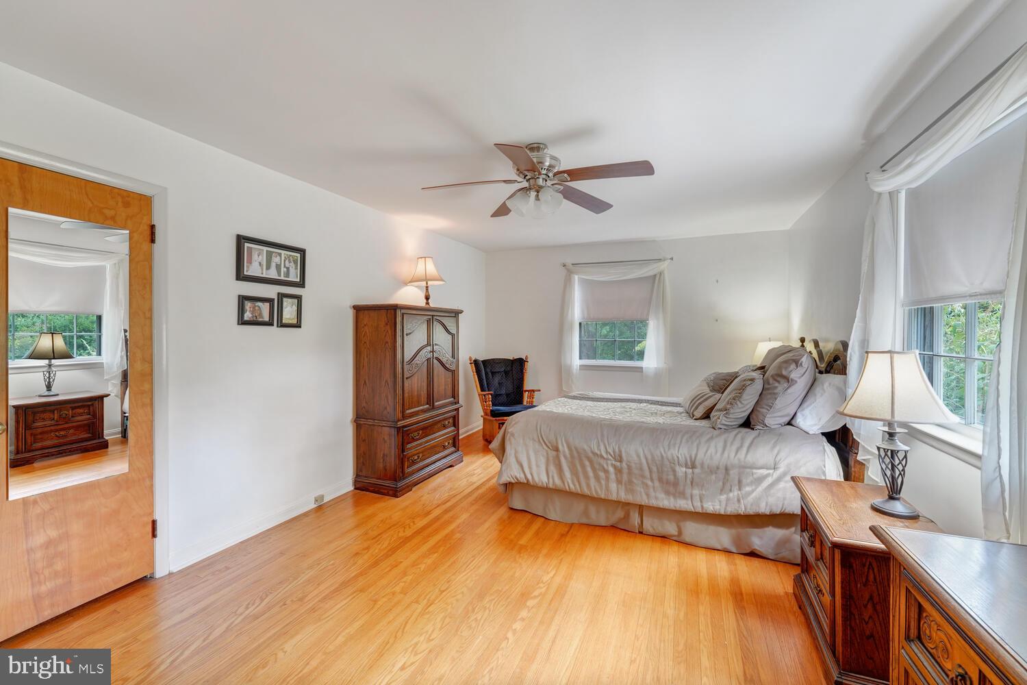 2721 South Kent Road Broomall, PA 19008 - Photo 13 of 53 Gallery Image 13