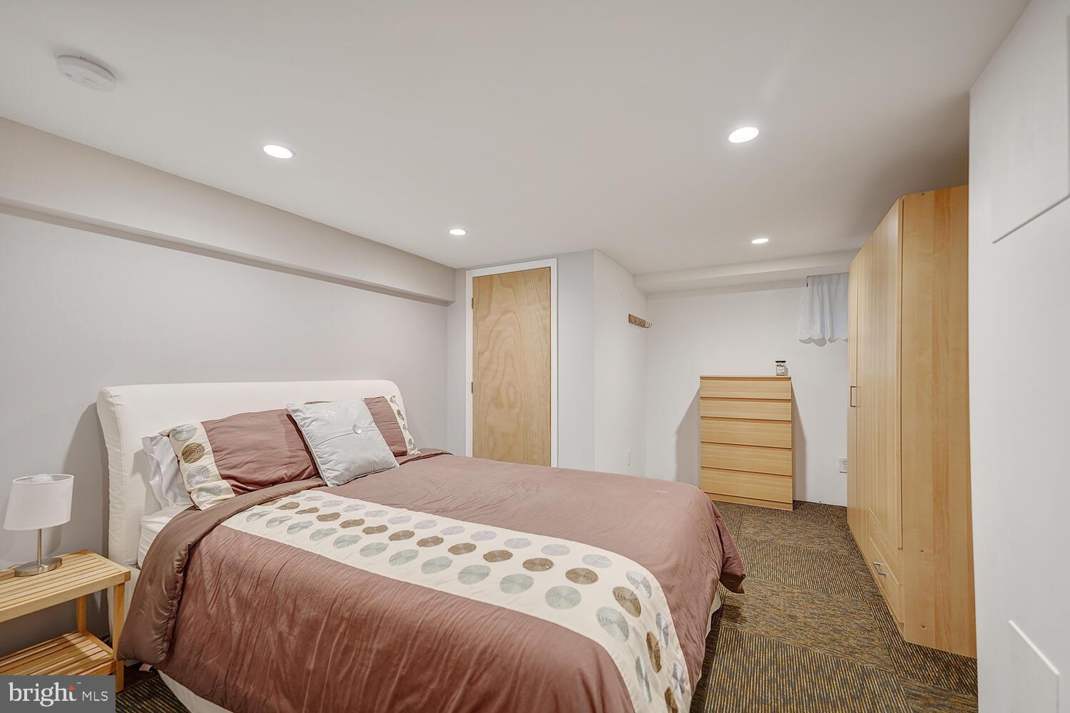2721 South Kent Road Broomall, PA 19008 - Photo 19 of 53 Gallery Image 19