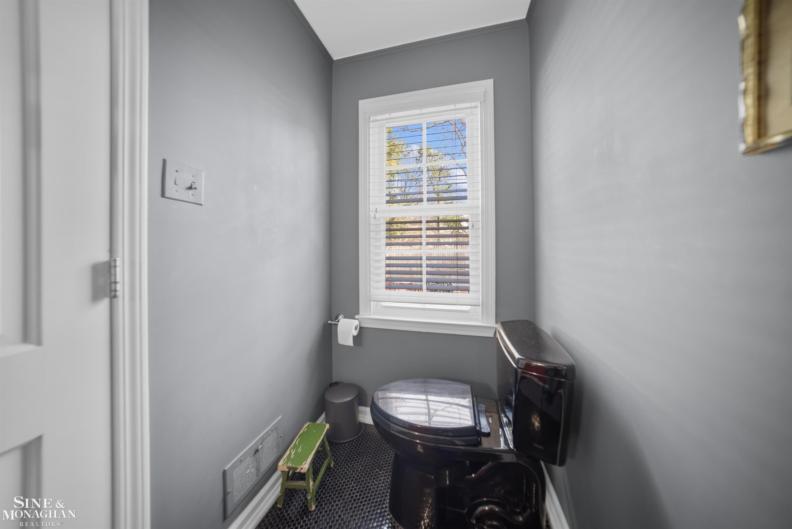 32 Harbor Hill Road Grosse Pointe Farms, MI 48236 - Photo 19 of 52