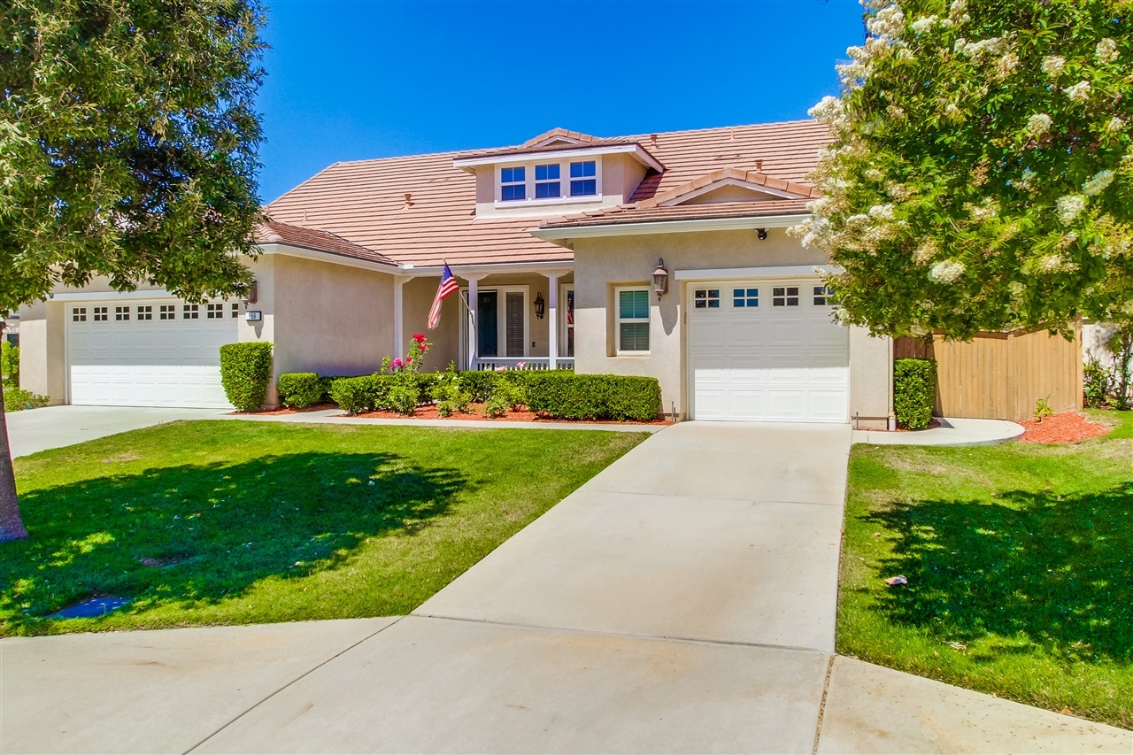 556 Hidden Trails Road Escondido, CA 92027 - Photo 2 of 25