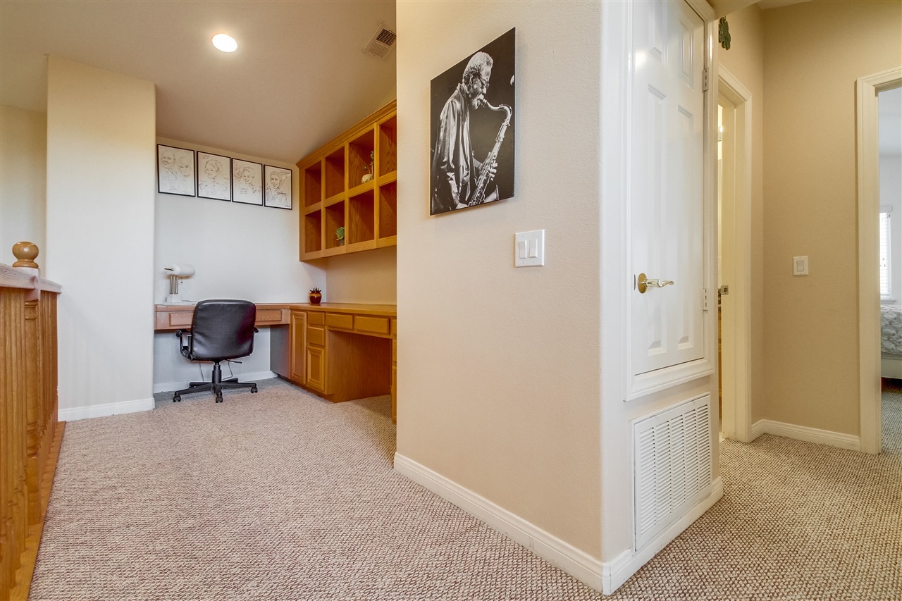 556 Hidden Trails Road Escondido, CA 92027 - Photo 15 of 25 Upstairs Study / office