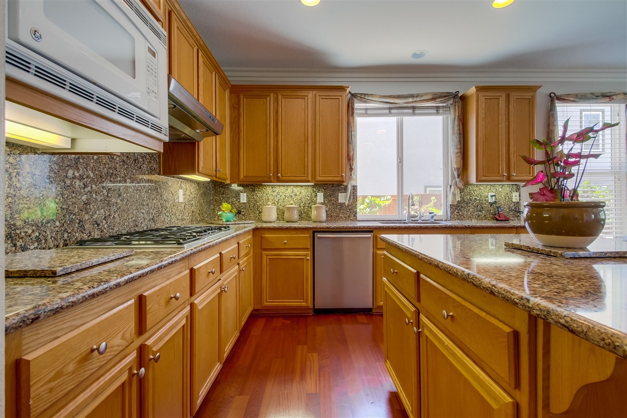 556 Hidden Trails Road Escondido, CA 92027 - Photo 8 of 25
