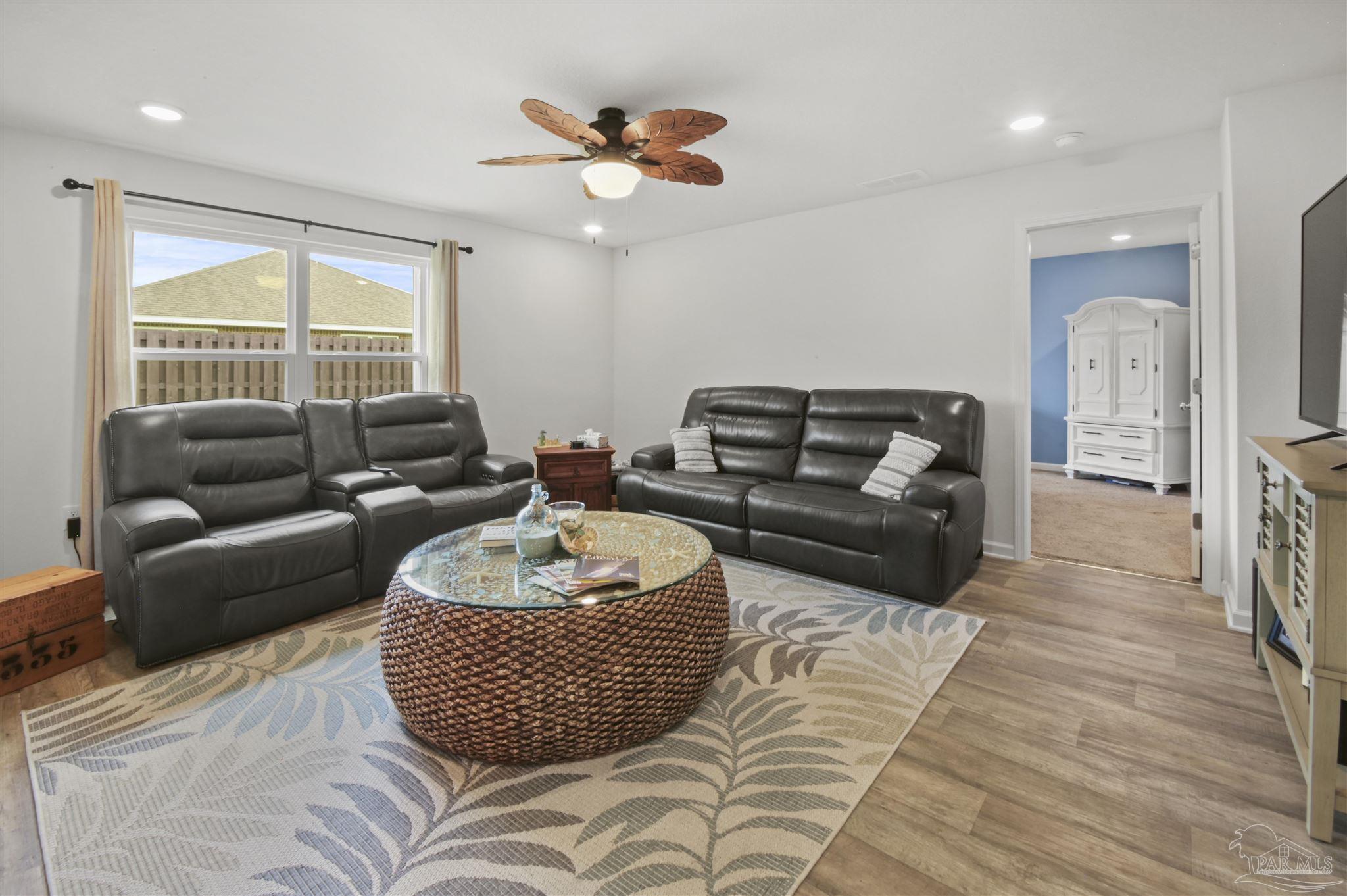 944 Merganser Way Crestview, FL 32539 - Photo 11 of 35 Gallery Image 11