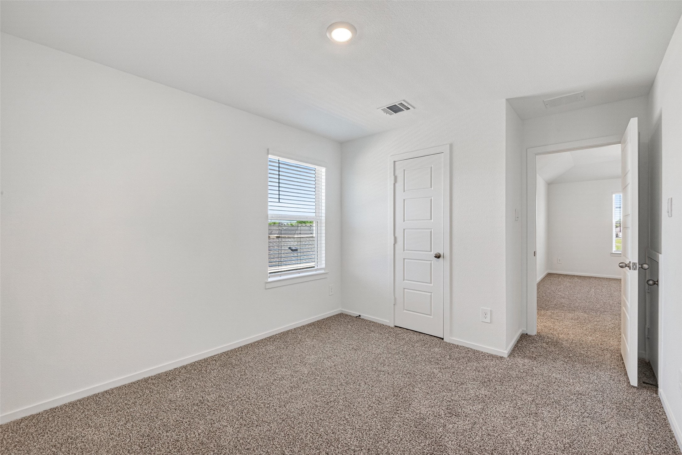 407 Robin Court Angleton, TX 77515 - Photo 29 of 46
