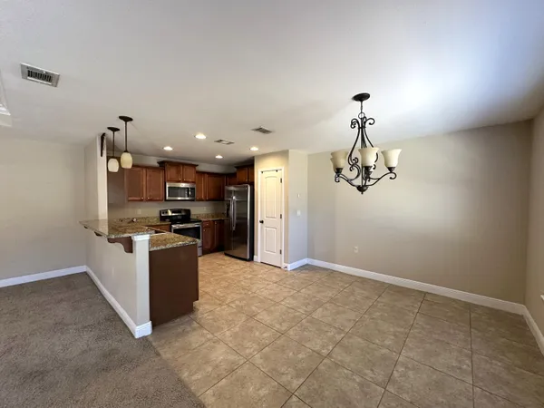 $2,000 | 516 Grand Ridge Drive, Crestview, FL 32539