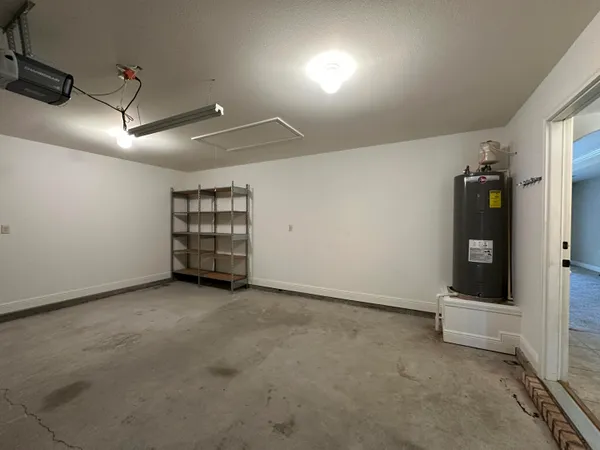 $2,000 | 516 Grand Ridge Drive, Crestview, FL 32539