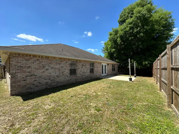 $2,000 | 516 Grand Ridge Drive, Crestview, FL 32539