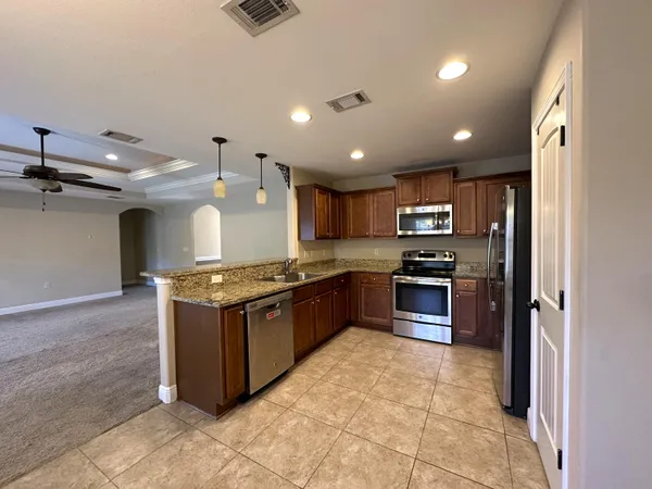 $2,000 | 516 Grand Ridge Drive, Crestview, FL 32539