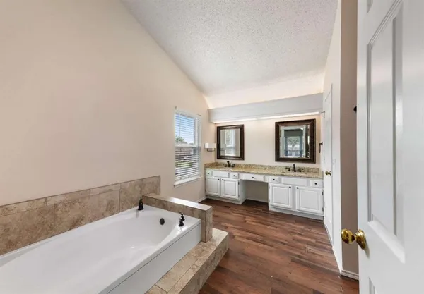 $4,000 | 3452 Whitney Way, Hurst, TX 76054