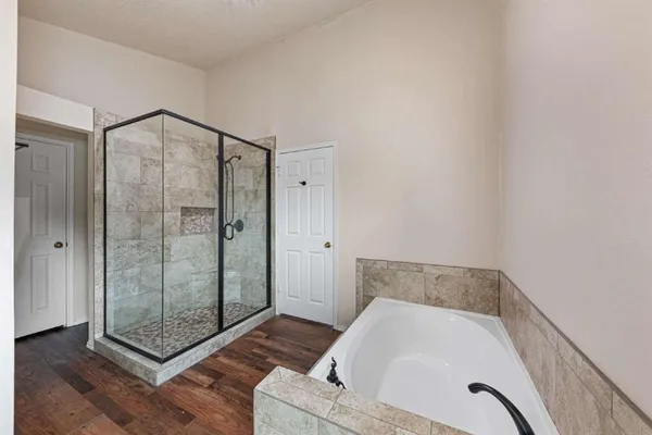 $4,000 | 3452 Whitney Way, Hurst, TX 76054