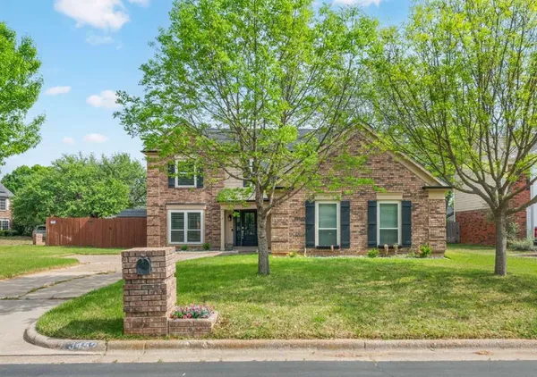 $4,000 | 3452 Whitney Way, Hurst, TX 76054