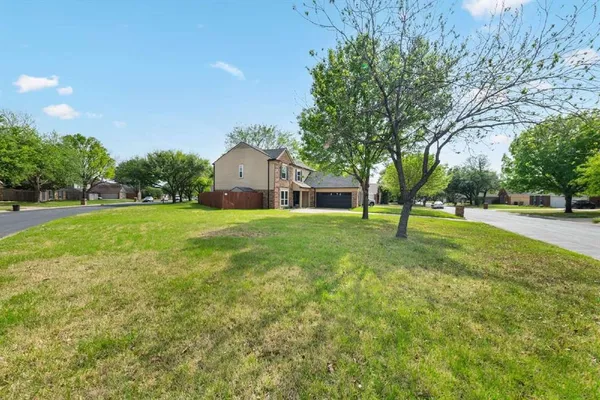 $4,000 | 3452 Whitney Way, Hurst, TX 76054