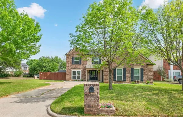 $4,000 | 3452 Whitney Way, Hurst, TX 76054