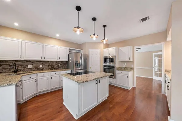 $4,000 | 3452 Whitney Way, Hurst, TX 76054