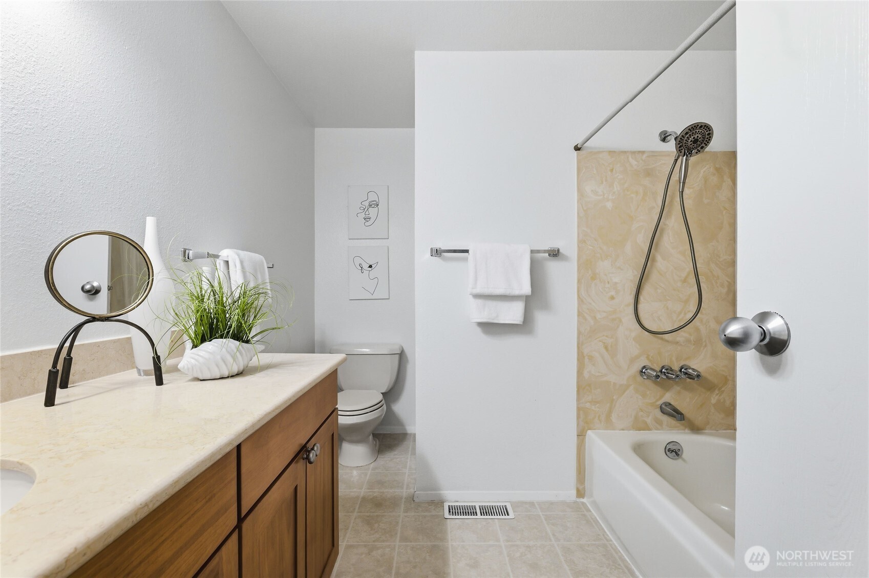 2325 172nd Place Southeast Bothell, WA 98012 - Photo 19 of 40
