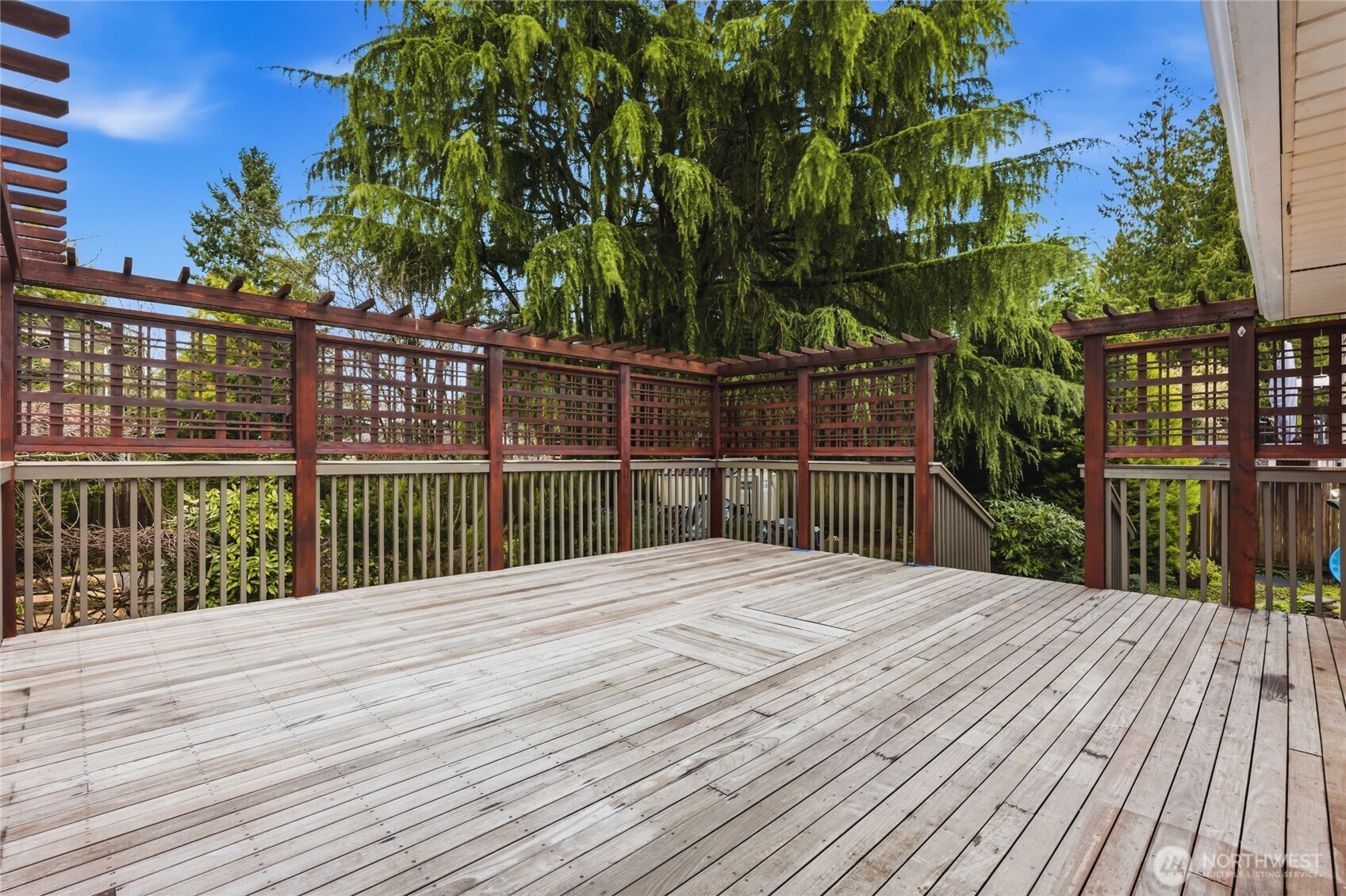 2325 172nd Place Southeast Bothell, WA 98012 - Photo 36 of 40