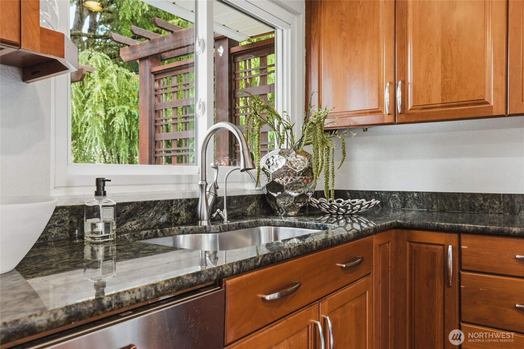 2325 172nd Place Southeast Bothell, WA 98012 - Photo 9 of 40