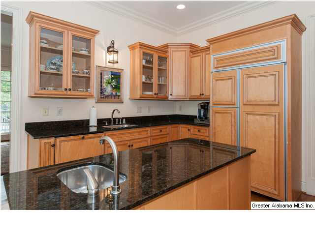 3967 Westminster Lane Birmingham, AL 35243 - Photo 8 of 32