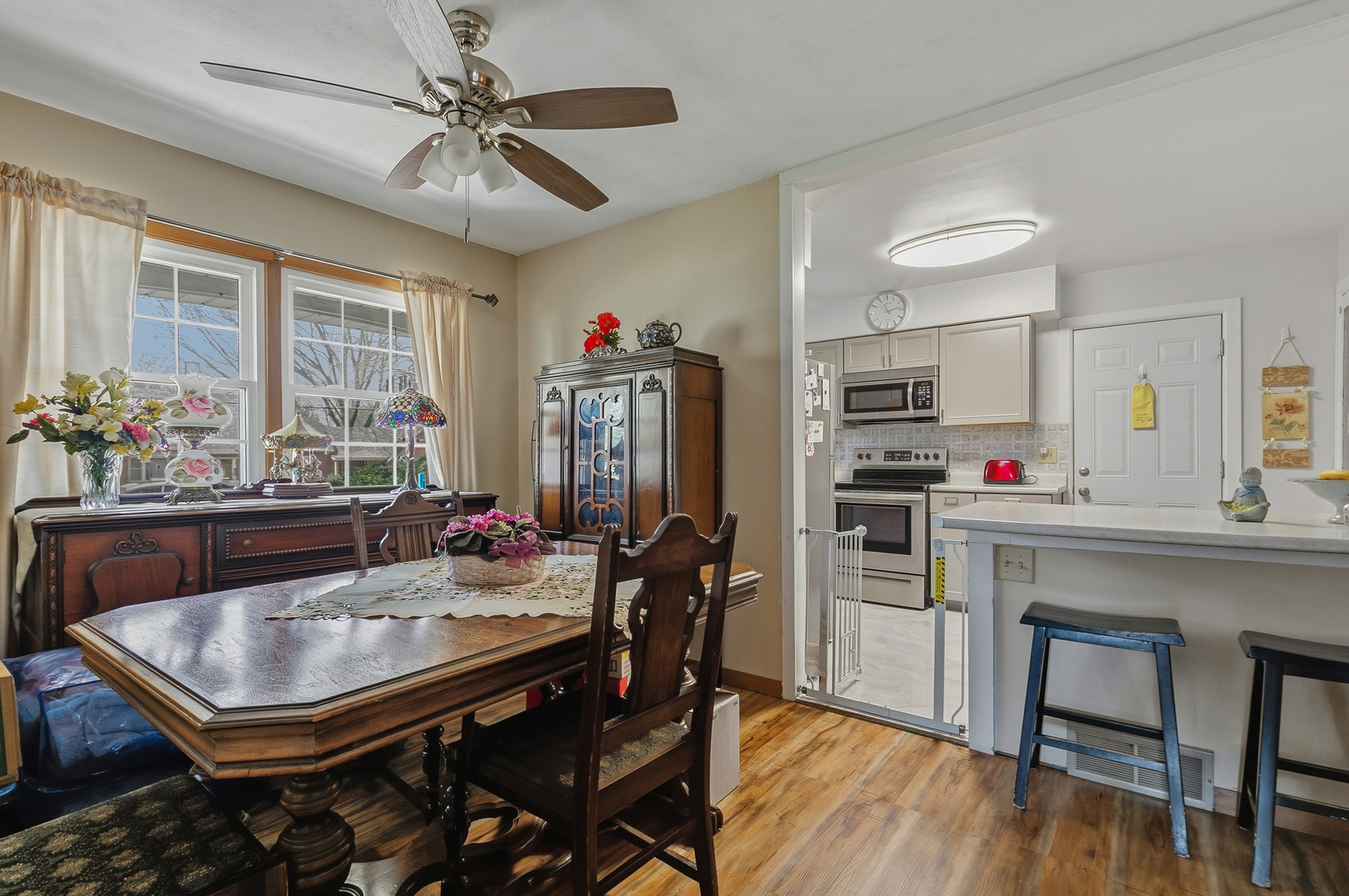 2417 Hickory Grove Road Davenport, IA 52804 - Photo 17 of 39 Gallery Image 17