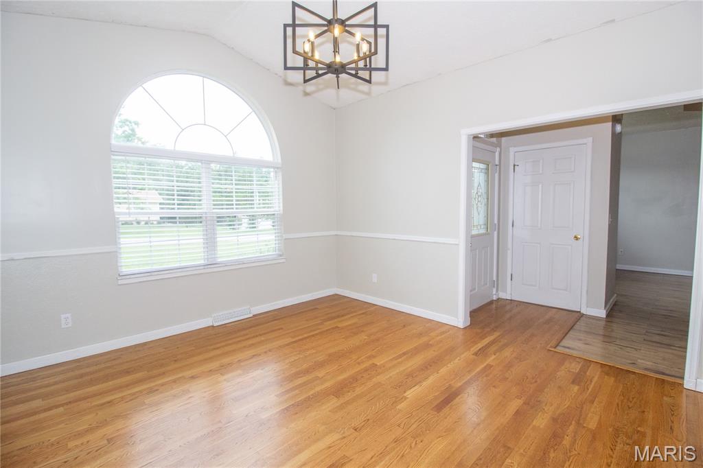 26266 Rambling Lane Richland, MO 65556 - Photo 6 of 51