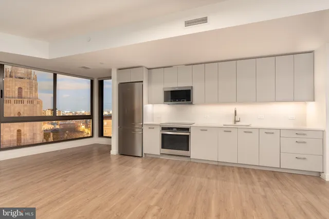 $6,539 | 1630 Columbia Road Northwest, Unit 917, Washington, DC 20009