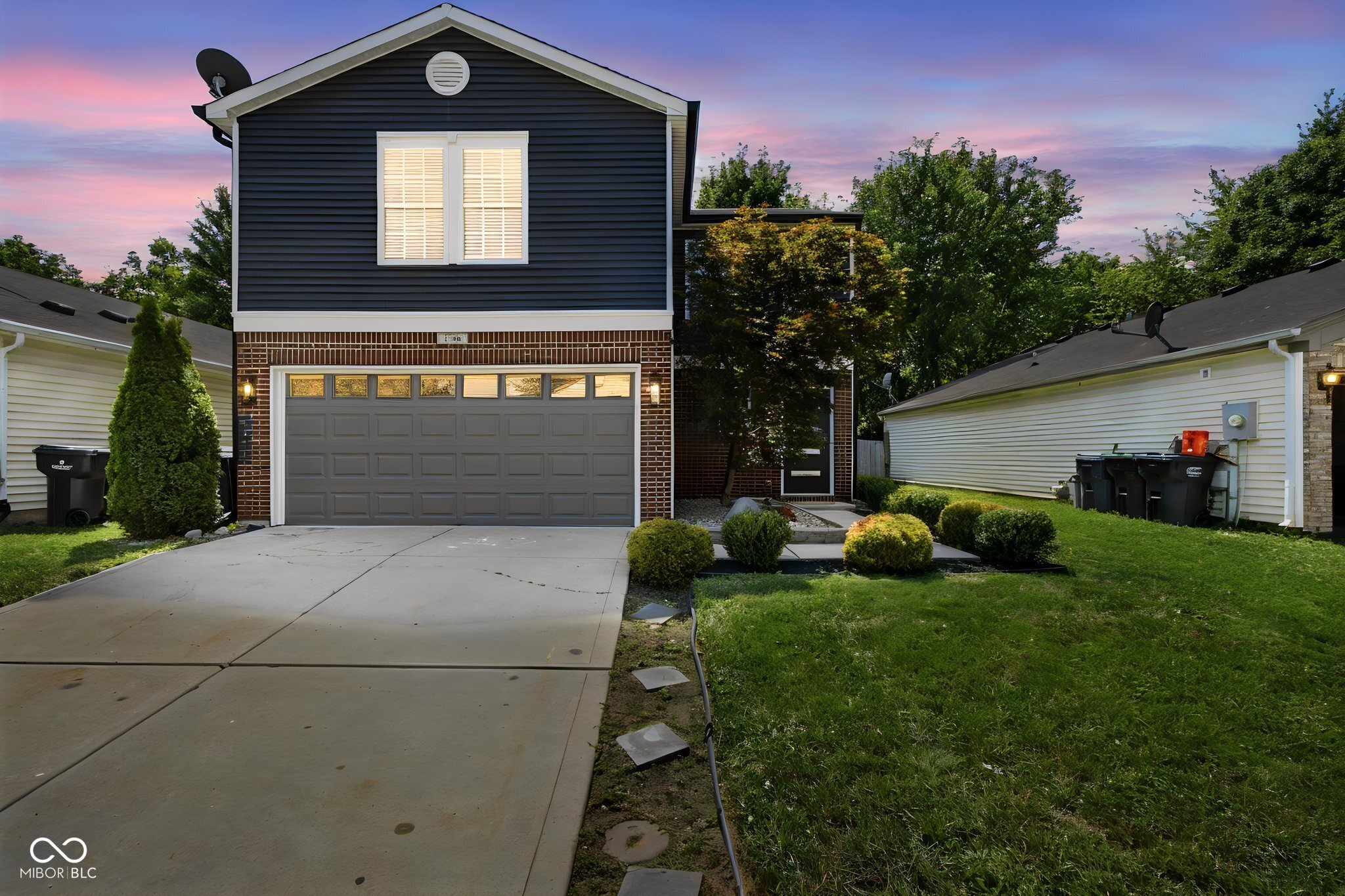 1748 Feather Reed Lane Greenwood, IN 46143 - Photo 4 of 59