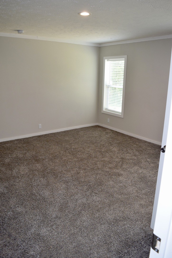 2166 Shrum Cemetery Road Westmoreland, TN 37186 - Photo 15 of 32 an empty room with windows