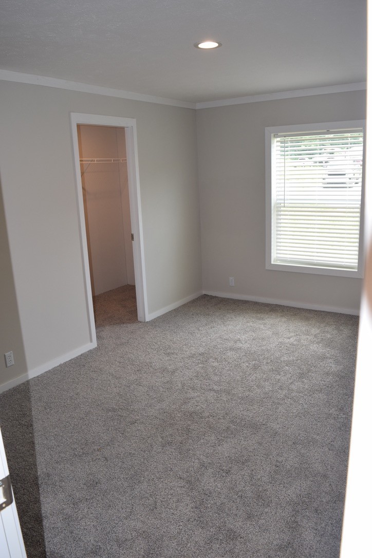 2166 Shrum Cemetery Road Westmoreland, TN 37186 - Photo 29 of 32 an empty room with a window