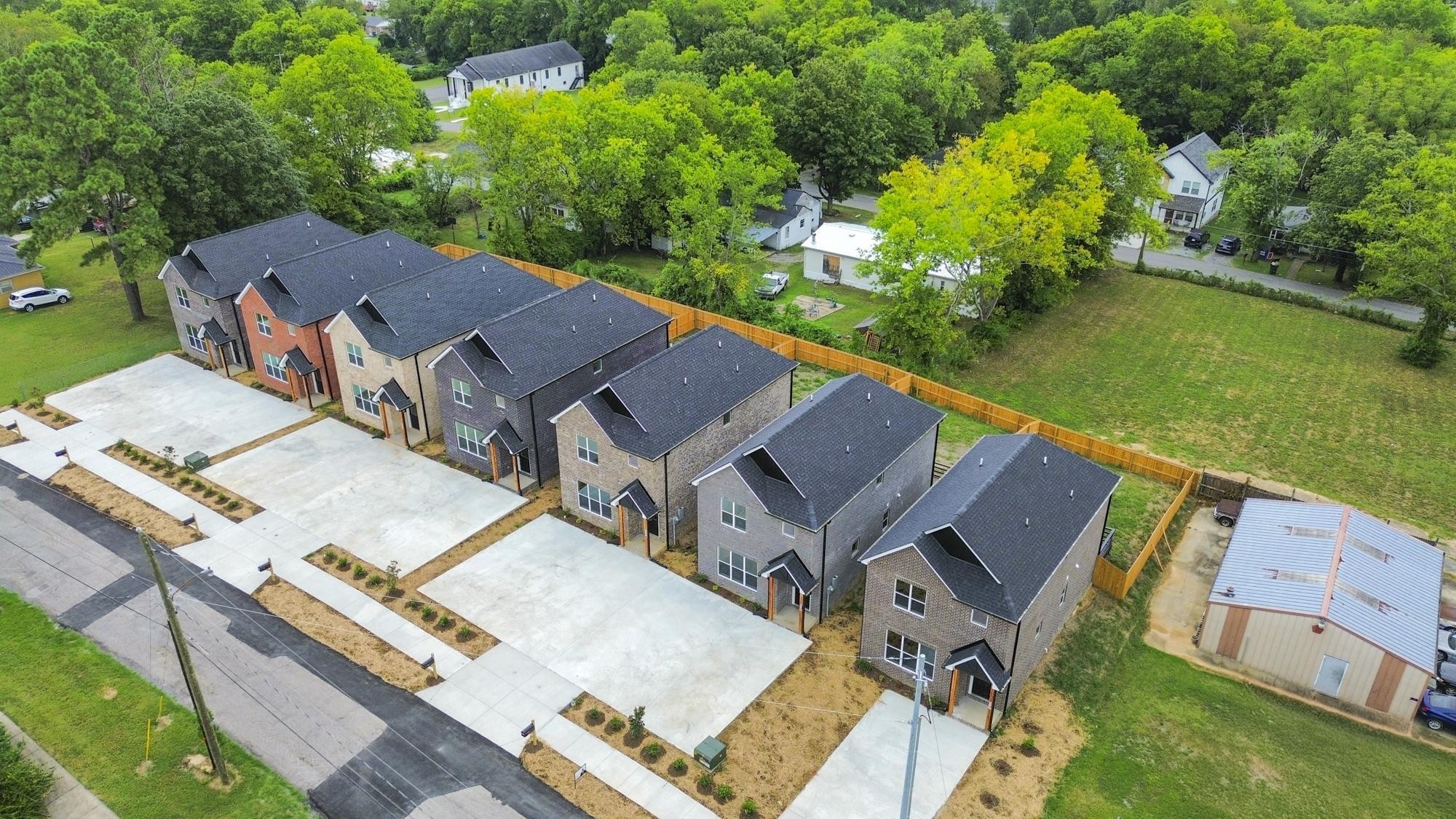 656 Chambers Street, Unit 140 Gallatin, TN 37066 - Photo 33 of 40 an aerial view of a house with garden space and street view