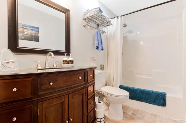 $390,000 | 2004 Peregrine Court, Pensacola, FL 32506