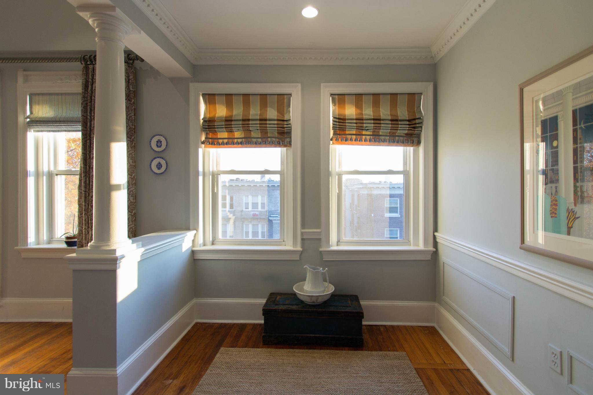 1423 R Street Northwest, Unit 501 Washington, DC 20009 - Photo 19 of 30 Den/Dining Room/Guest Room