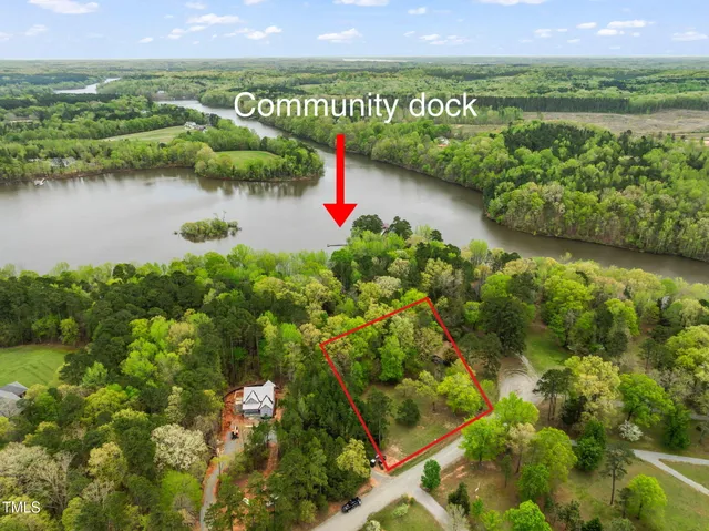 $110,000 | 15 Sandie Point Drive, Clarksville, VA 23927