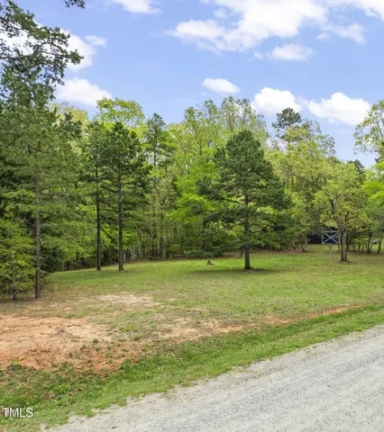 $110,000 | 15 Sandie Point Drive, Clarksville, VA 23927