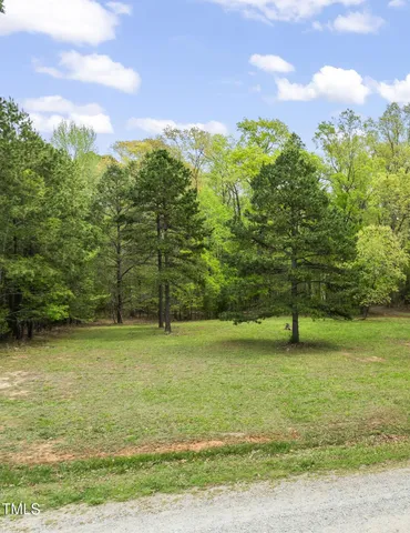 $110,000 | 15 Sandie Point Drive, Clarksville, VA 23927