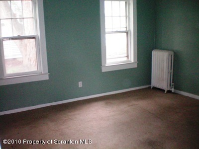 52-54 Ransom Street Forty Fort, PA 18704 - Photo 3 of 17 Gallery Image 3