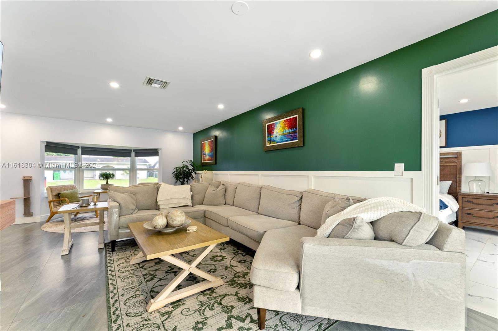 9711 Northwest 21st Mnr  