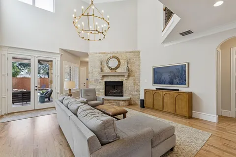 $2,095,000 | 6526 Sondra Drive, Dallas, TX 75214