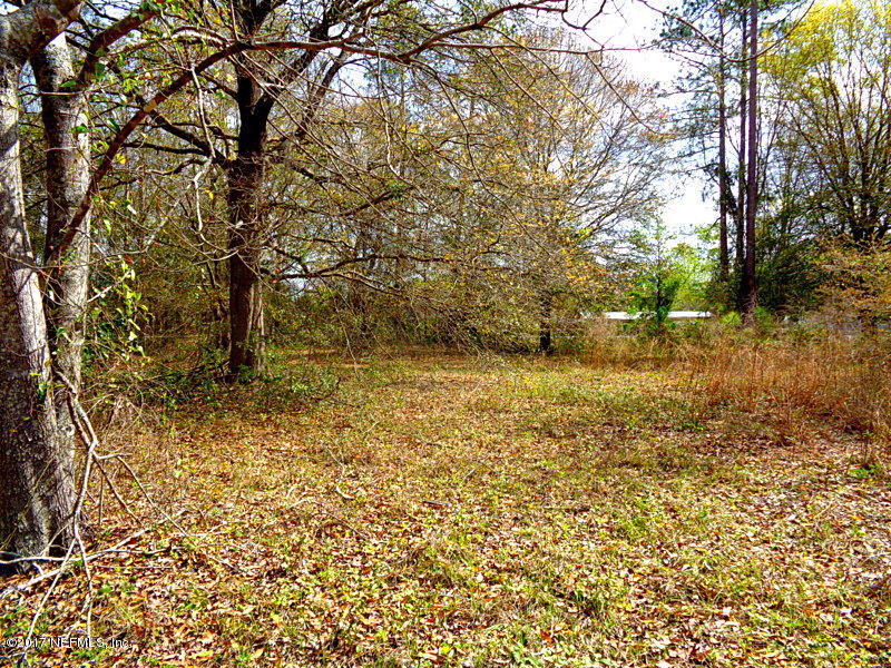 1540 Chaffee Road South Jacksonville, FL 32221 - Photo 3 of 6 DSC04560