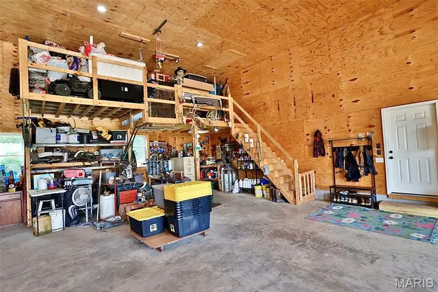 $300,000 | 1005 Red Ball Trail, Coffeen, IL 62017