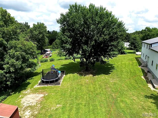 $300,000 | 1005 Red Ball Trail, Coffeen, IL 62017