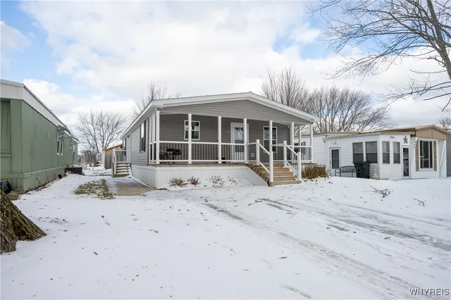 $158,900 | 840 Nicole Lane, Evans, NY 14006