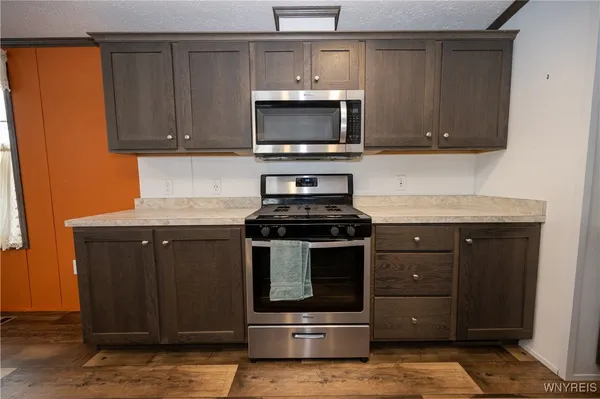 $149,900 | 840 Nicole Lane, Evans, NY 14006