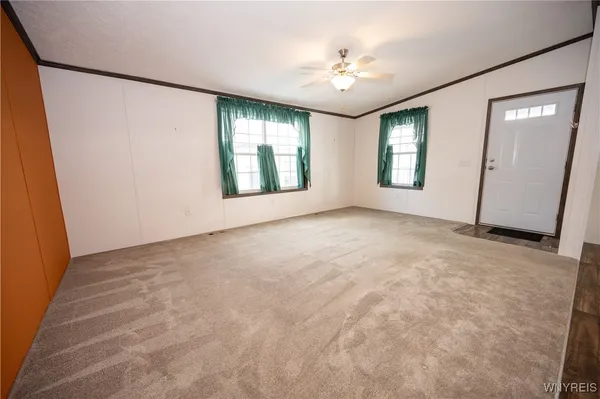 $149,900 | 840 Nicole Lane, Evans, NY 14006