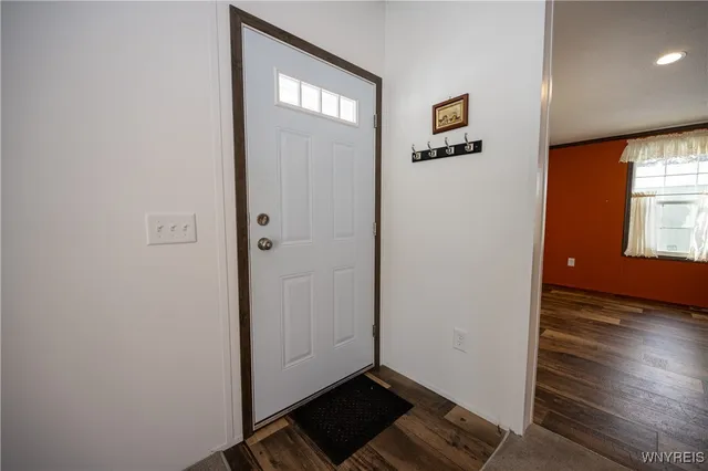 $158,900 | 840 Nicole Lane, Evans, NY 14006