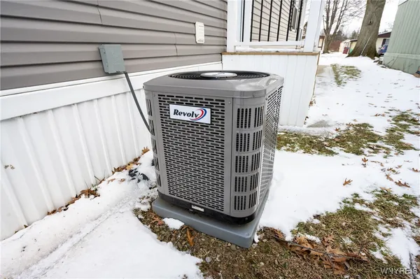 $149,900 | 840 Nicole Lane, Evans, NY 14006