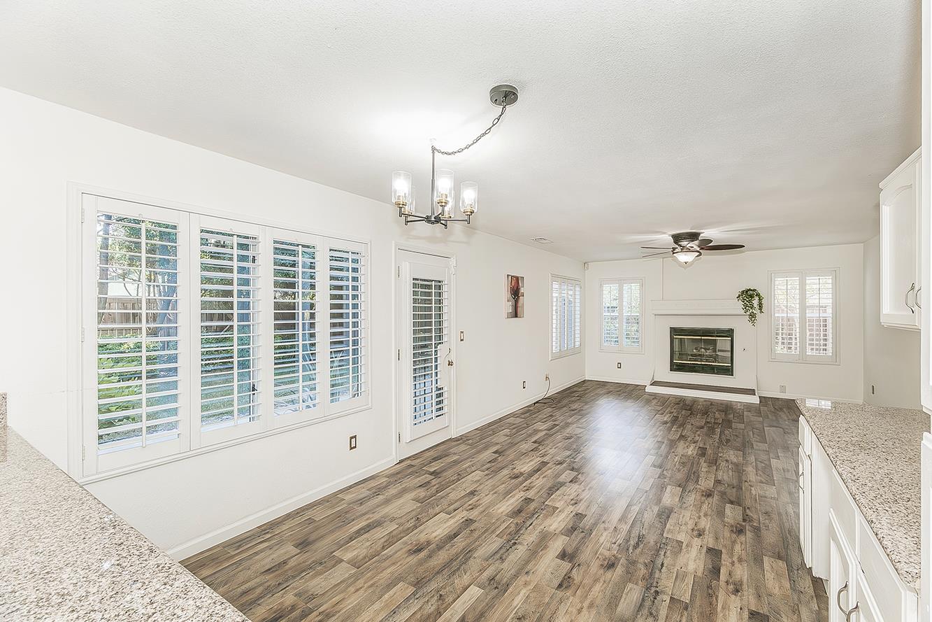 837 East Buckhill Road Fresno, CA 93720 - Photo 12 of 55 Nook Area