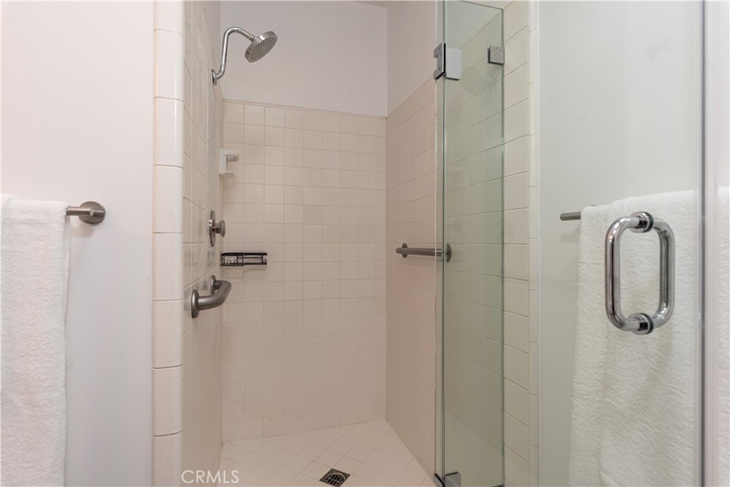 1122 Peck Drive, Unit PH 5 Los Angeles, CA 90035 - Photo 26 of 31