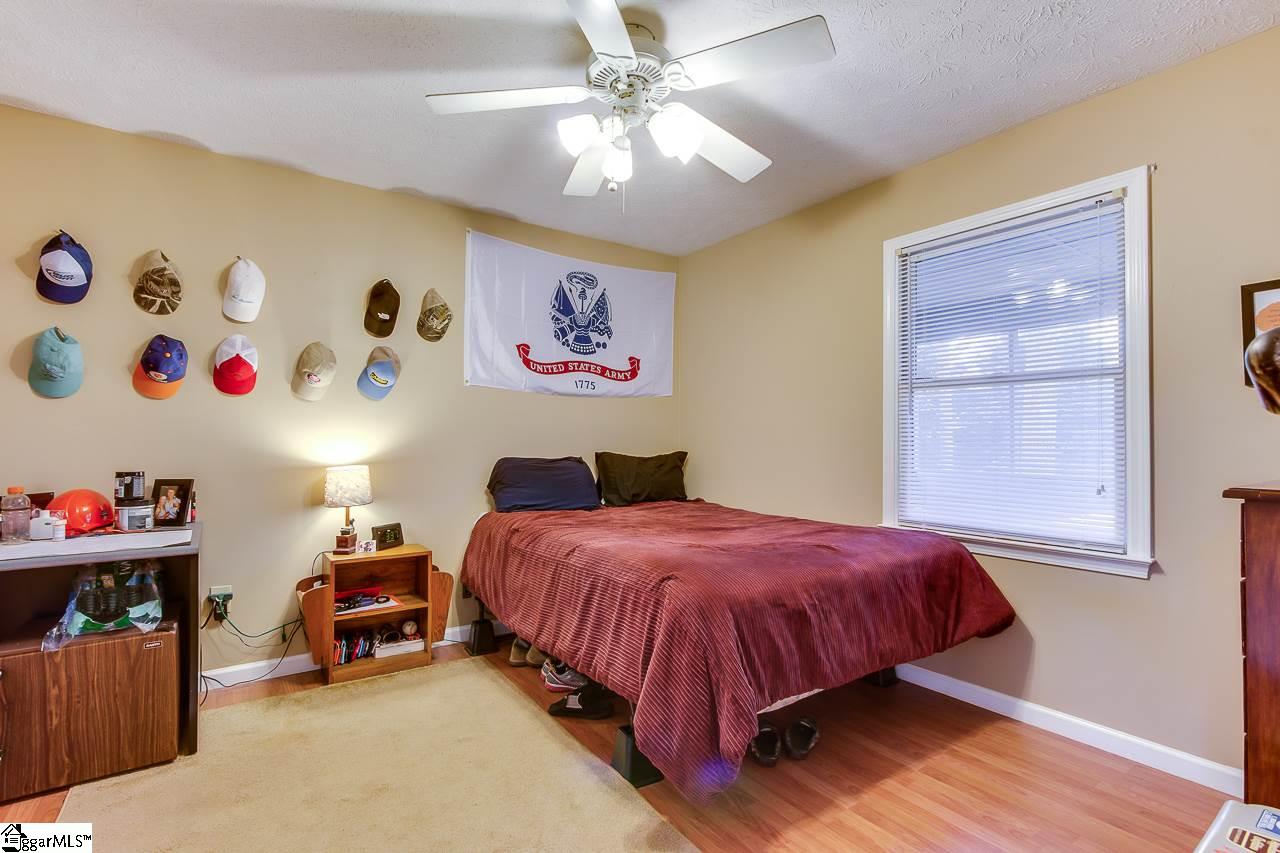 13060 Mohawk Path Seneca, SC 29678 - Photo 14 of 23 Gallery Image 14