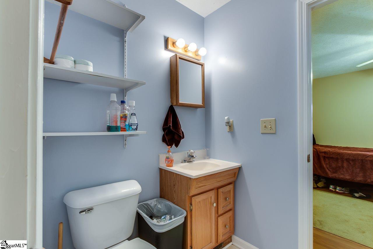 13060 Mohawk Path Seneca, SC 29678 - Photo 16 of 23 Gallery Image 16