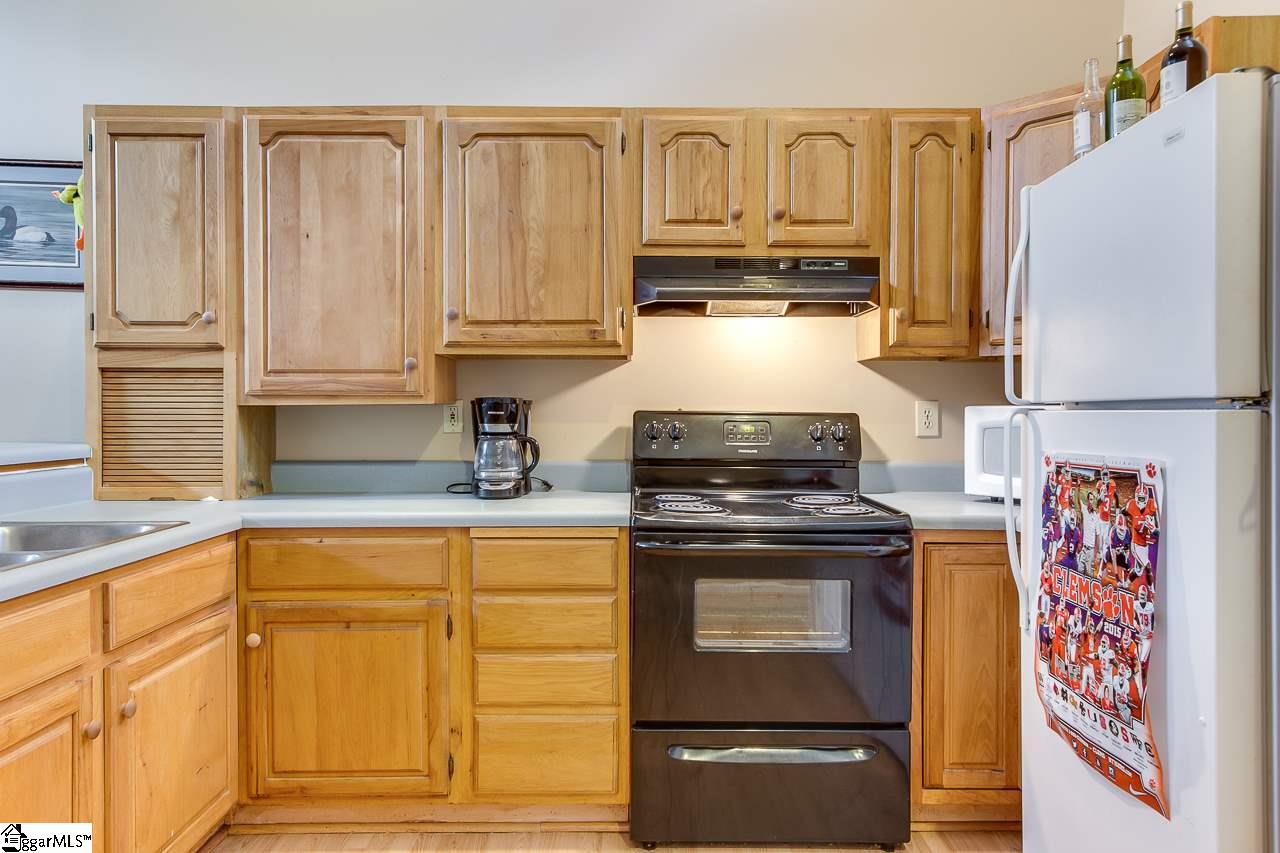 13060 Mohawk Path Seneca, SC 29678 - Photo 9 of 23 Gallery Image 9